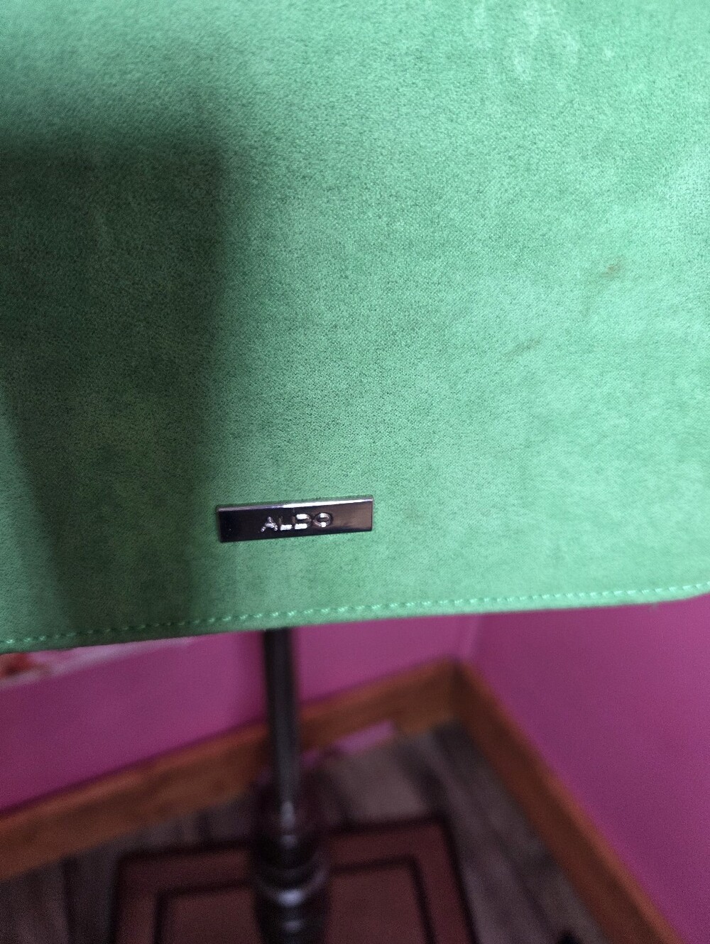 Green Embellished Chain Crossbody Bag - Picture 3 of 10